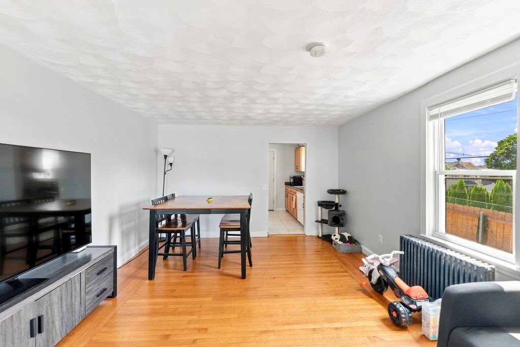 41 Rochambeau Avenue Providence, RI 02906 - Photo 33 of 49 Gallery Image 33
