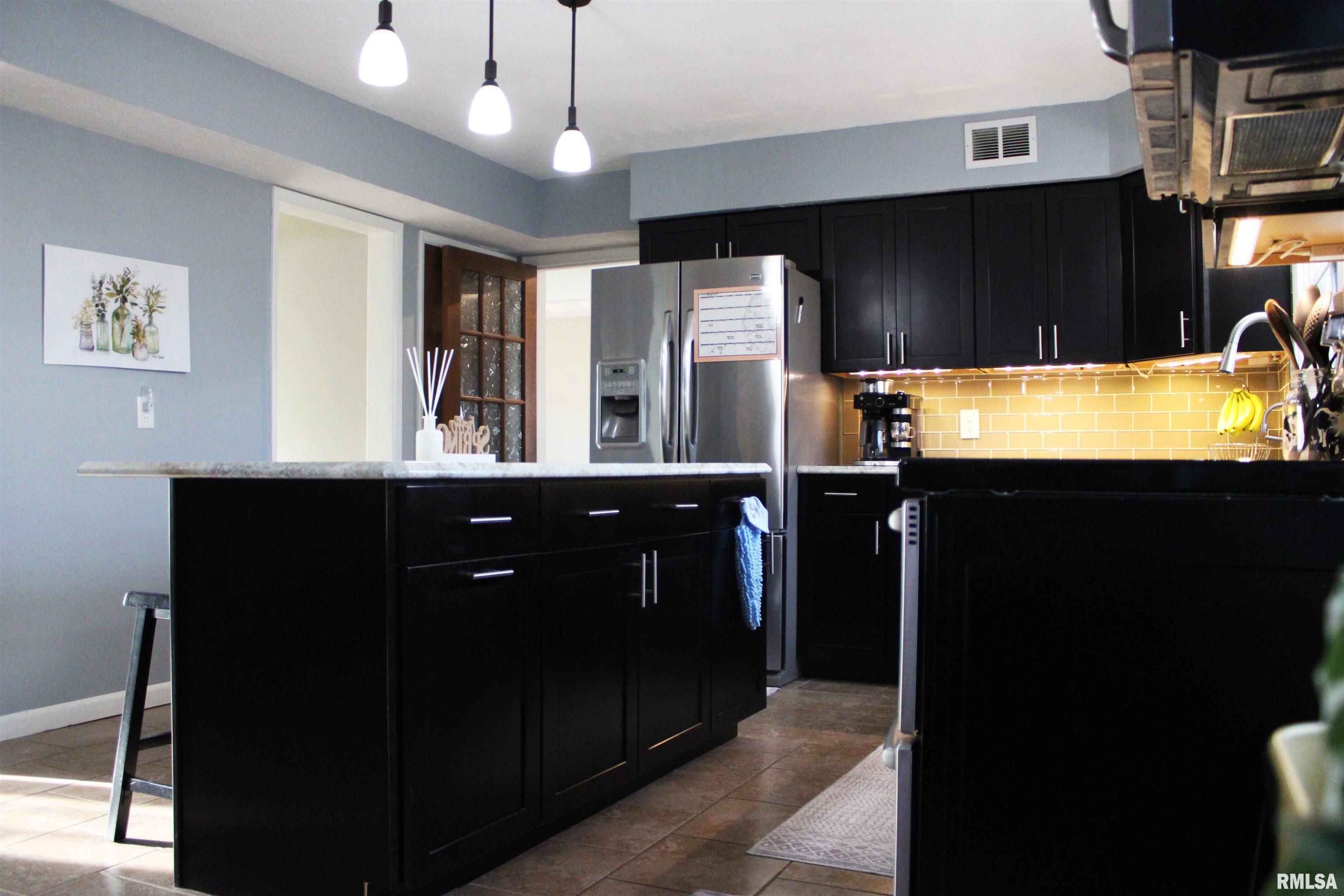 37 Greencastle Circle Springfield, IL 62712 - Photo 14 of 59 Gallery Image 14