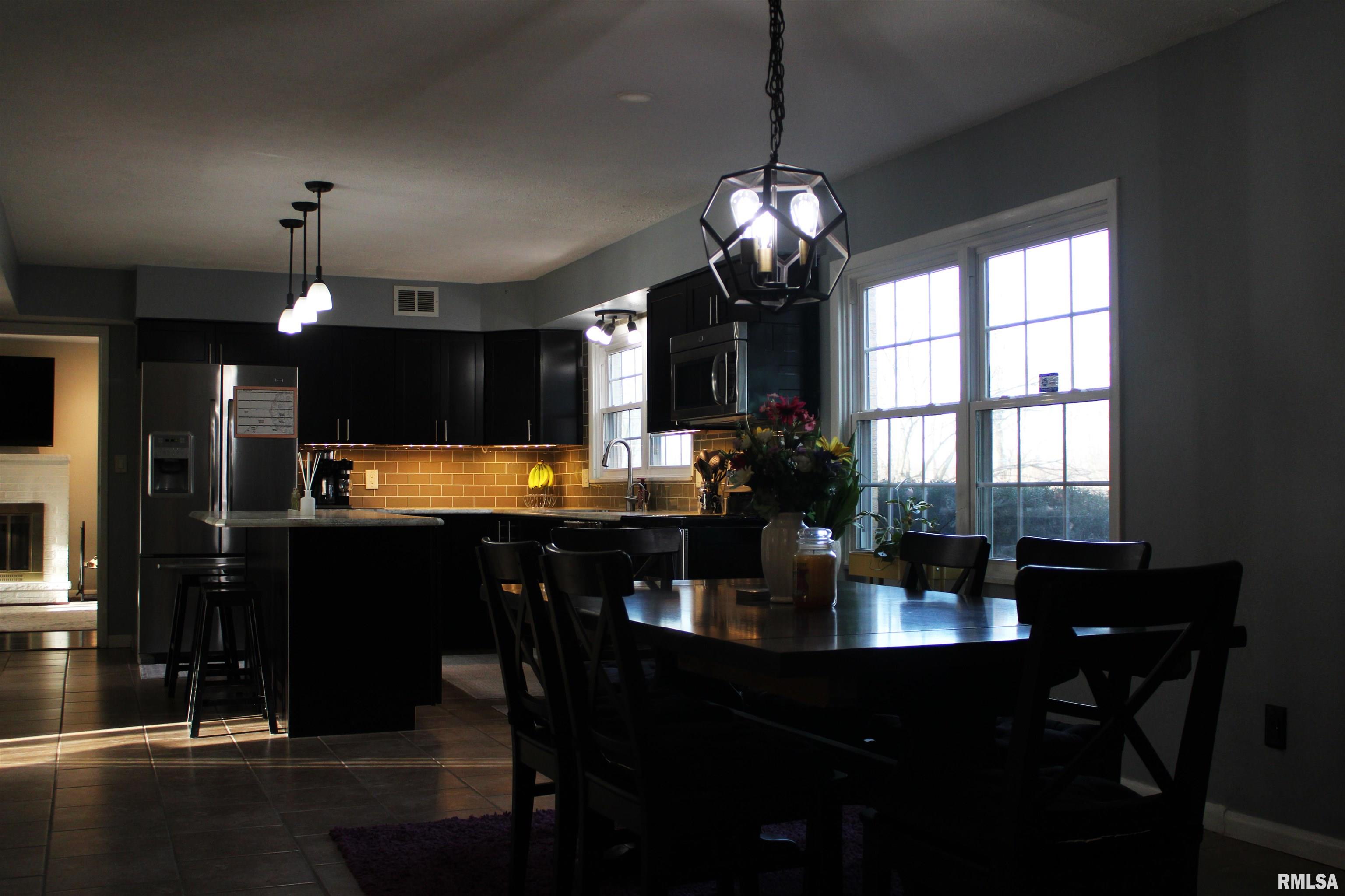 37 Greencastle Circle Springfield, IL 62712 - Photo 17 of 59 Gallery Image 17