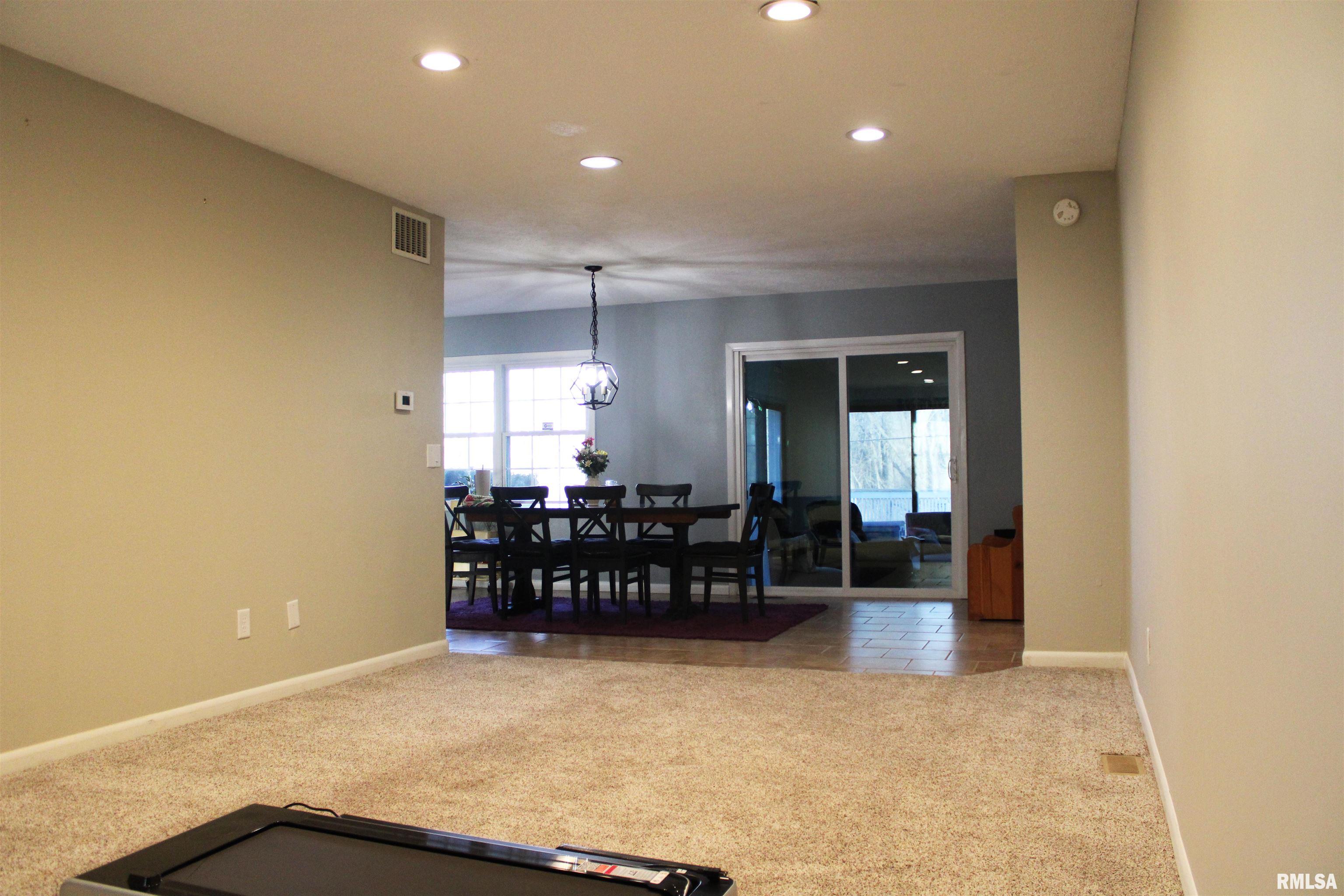 37 Greencastle Circle Springfield, IL 62712 - Photo 21 of 59 Gallery Image 21