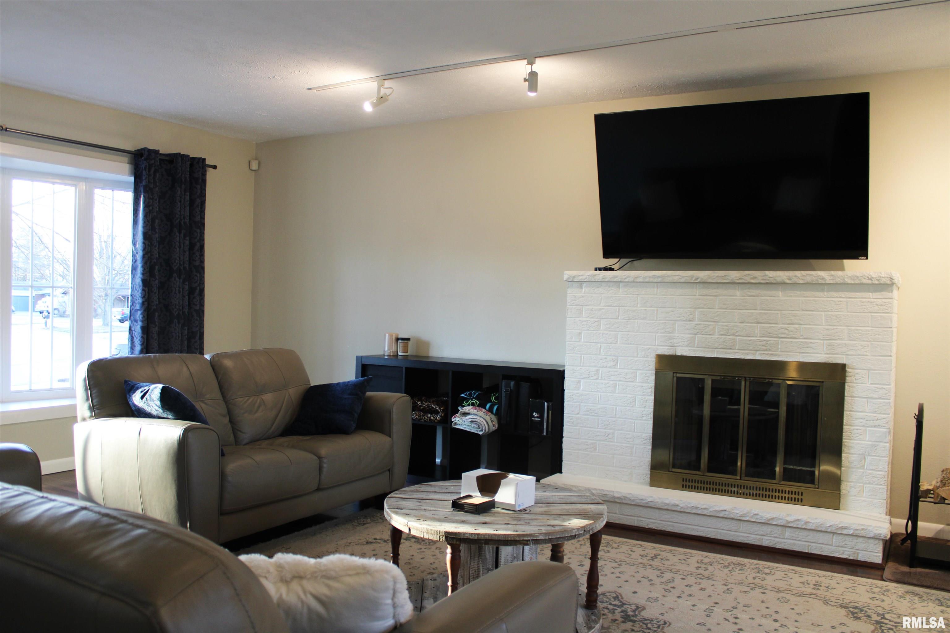 37 Greencastle Circle Springfield, IL 62712 - Photo 34 of 59 Gallery Image 34