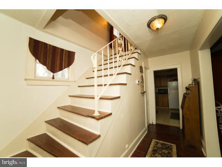 138 Modena Road Coatesville, PA 19320 - Photo 13 of 21 Foyer