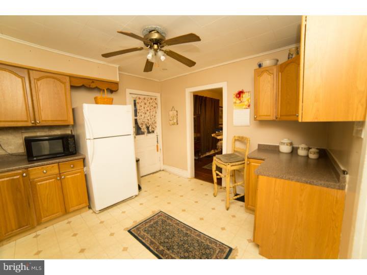 138 Modena Road Coatesville, PA 19320 - Photo 4 of 21 Kitchen