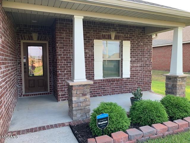 14423 North Swan Road Gulfport, MS 39503 - Photo 2 of 72 IMG_1253