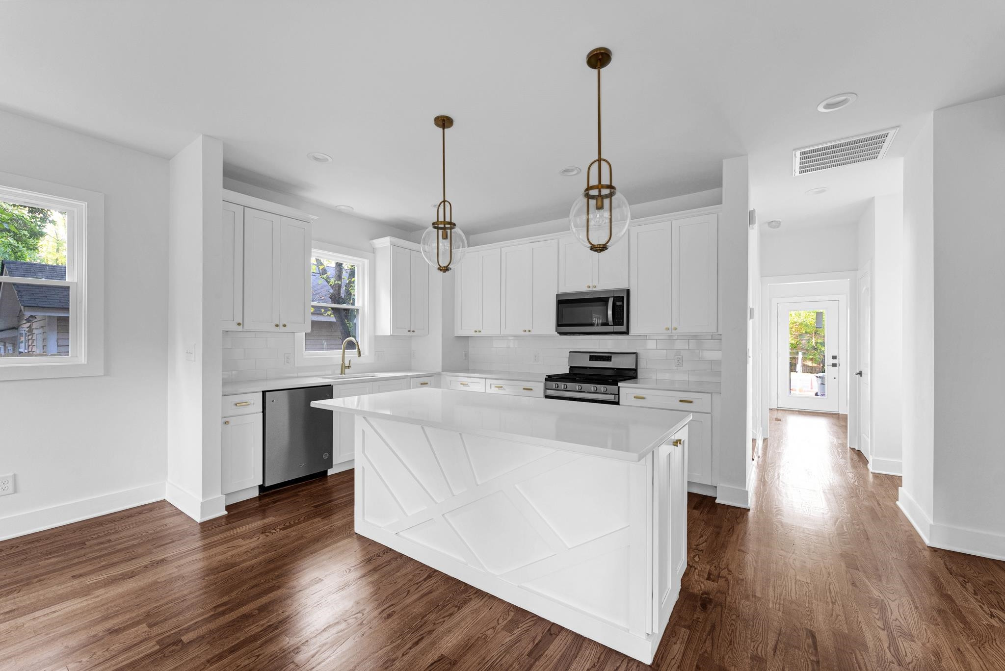 2311 Poole Road Raleigh, NC 27610 - Photo 5 of 29 Photo 5