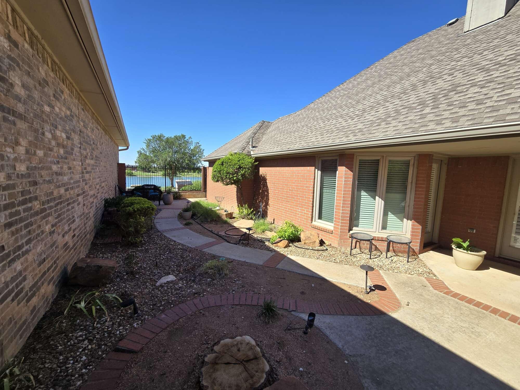 3909 77th Street Lubbock, TX 79423 - Photo 35 of 37 1000023876