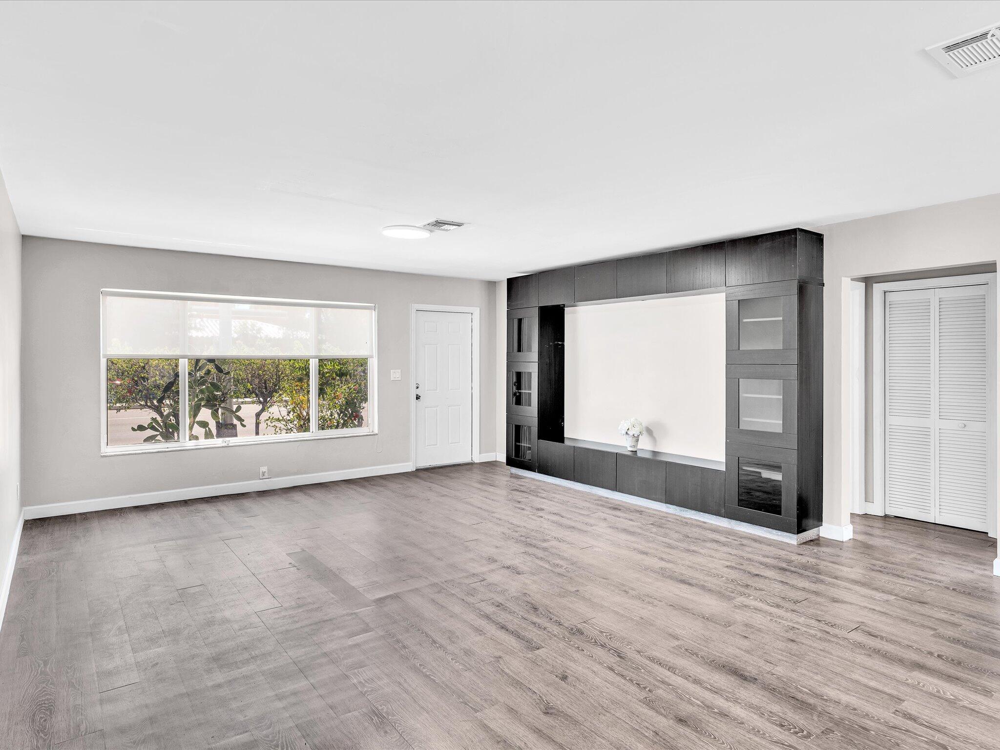 54 Southwest 16th Street Dania Beach, FL 33004 - Photo 16 of 57 16-FPP00516