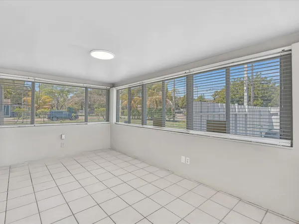 $3,500 | 54 Southwest 16th Street, Dania Beach, FL 33004