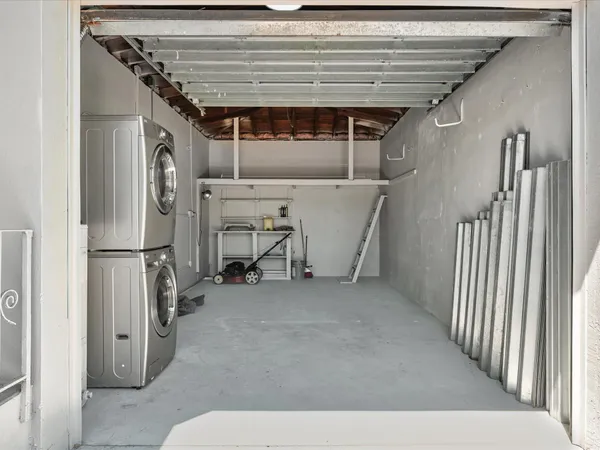 $3,500 | 54 Southwest 16th Street, Dania Beach, FL 33004