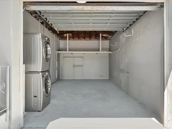 $3,500 | 54 Southwest 16th Street, Dania Beach, FL 33004