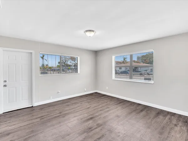 $3,500 | 54 Southwest 16th Street, Dania Beach, FL 33004