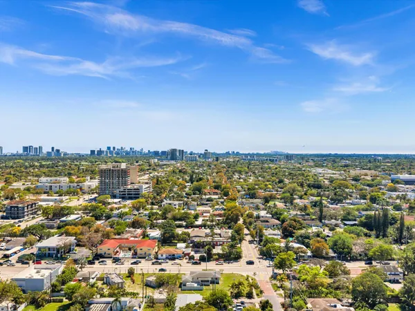 $3,500 | 54 Southwest 16th Street, Dania Beach, FL 33004