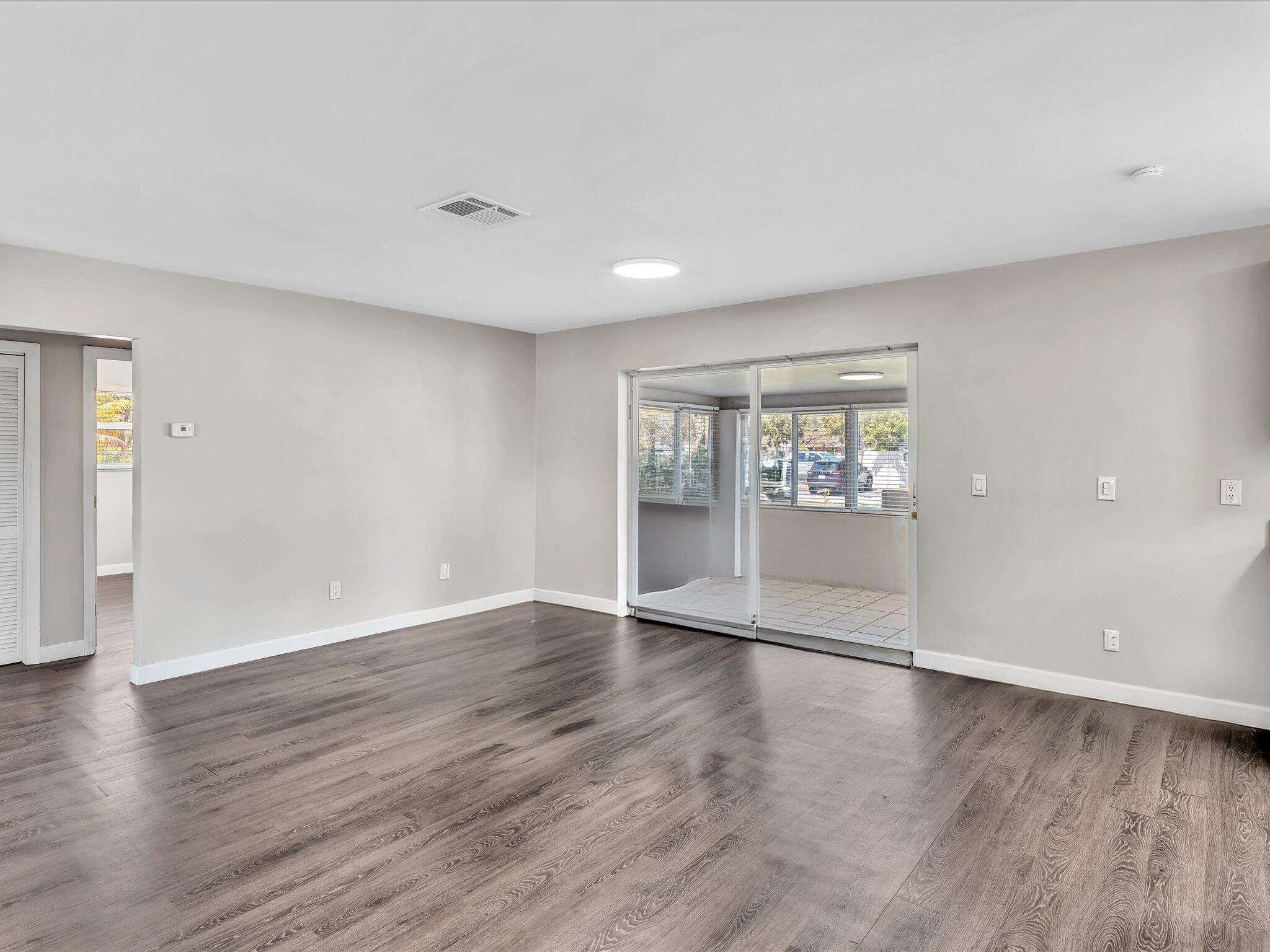 54 Southwest 16th Street Dania Beach, FL 33004 - Photo 8 of 57 08-FPP00481