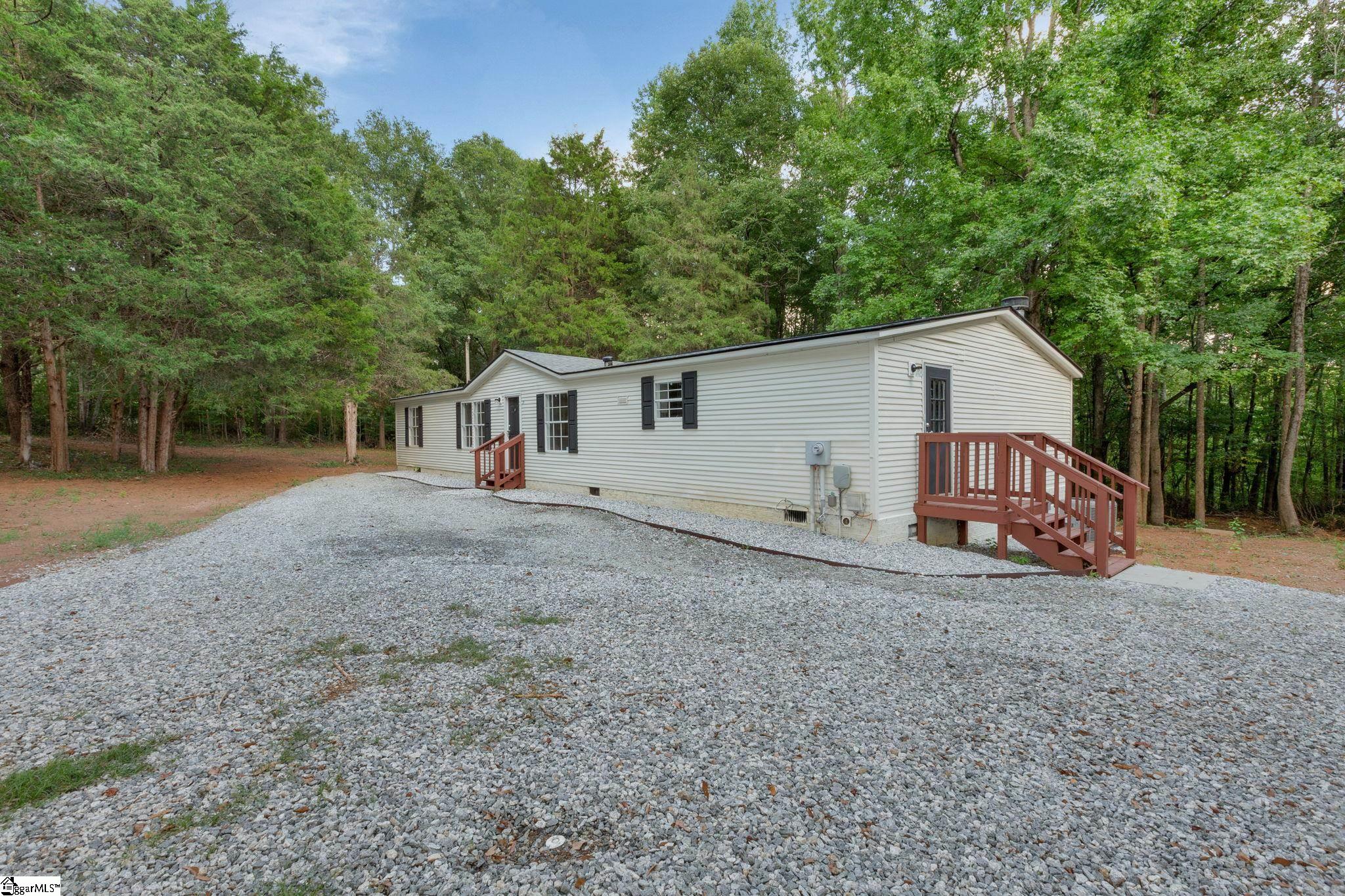 20 Carver Street Donalds, SC 29638 - Photo 5 of 36