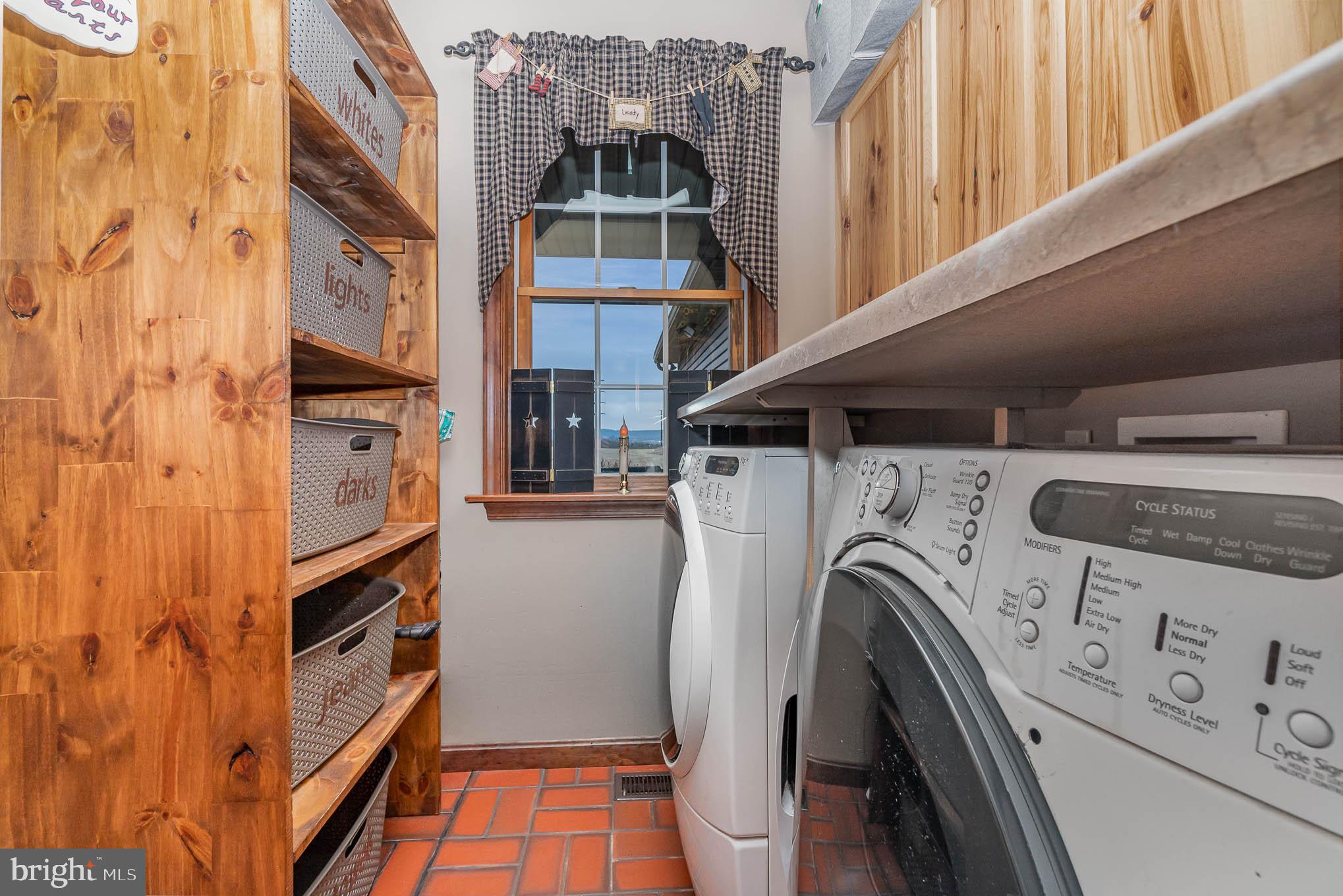 285 Ebenezer Road Halifax, PA 17032 - Photo 18 of 57 Main Floor Laundry