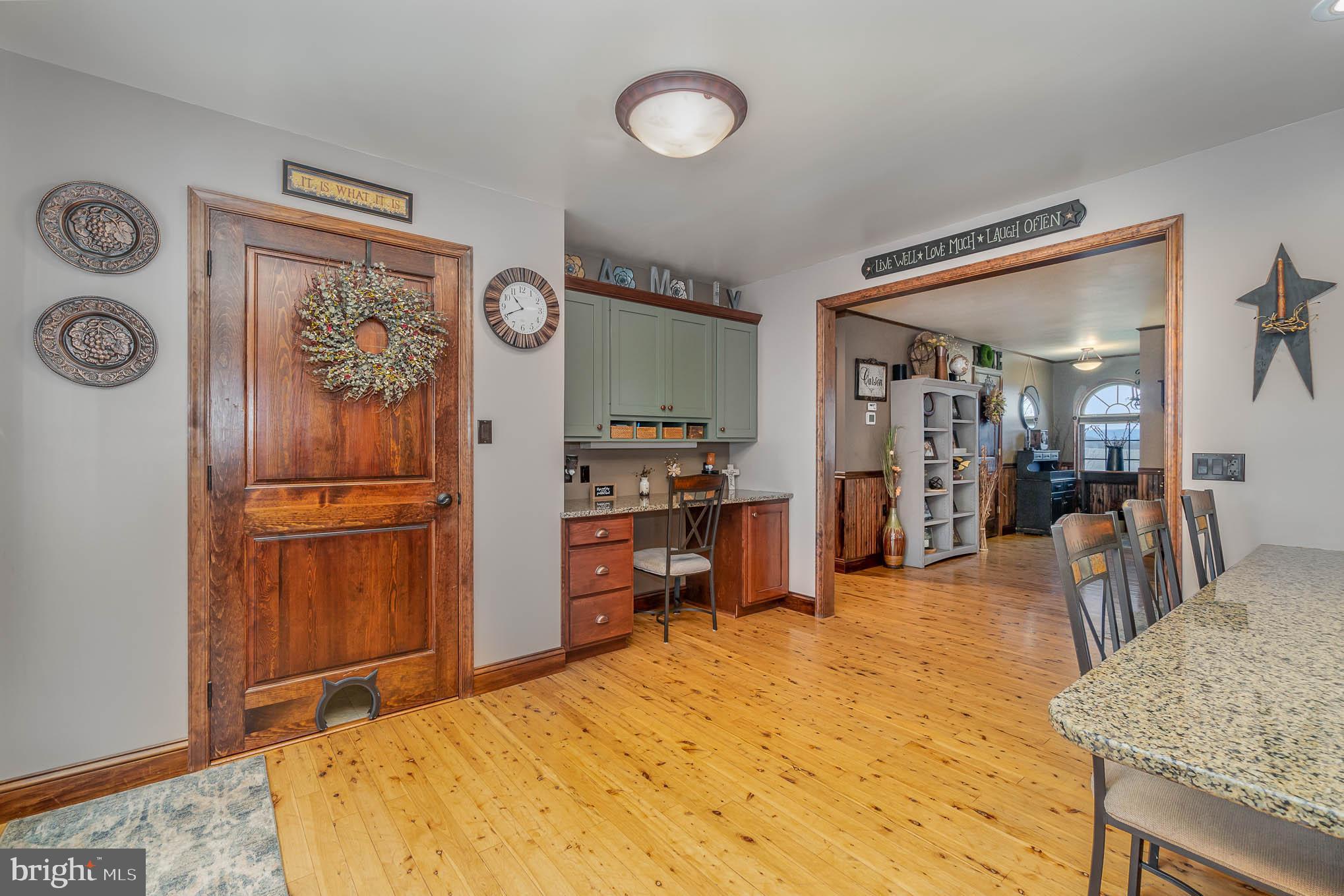 285 Ebenezer Road Halifax, PA 17032 - Photo 10 of 57 Eat-In Kitchen