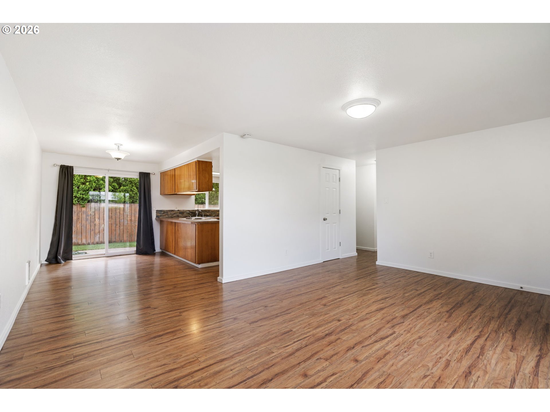 1602 Deborah Road, Unit C Newberg, OR 97132 - Photo 5 of 28