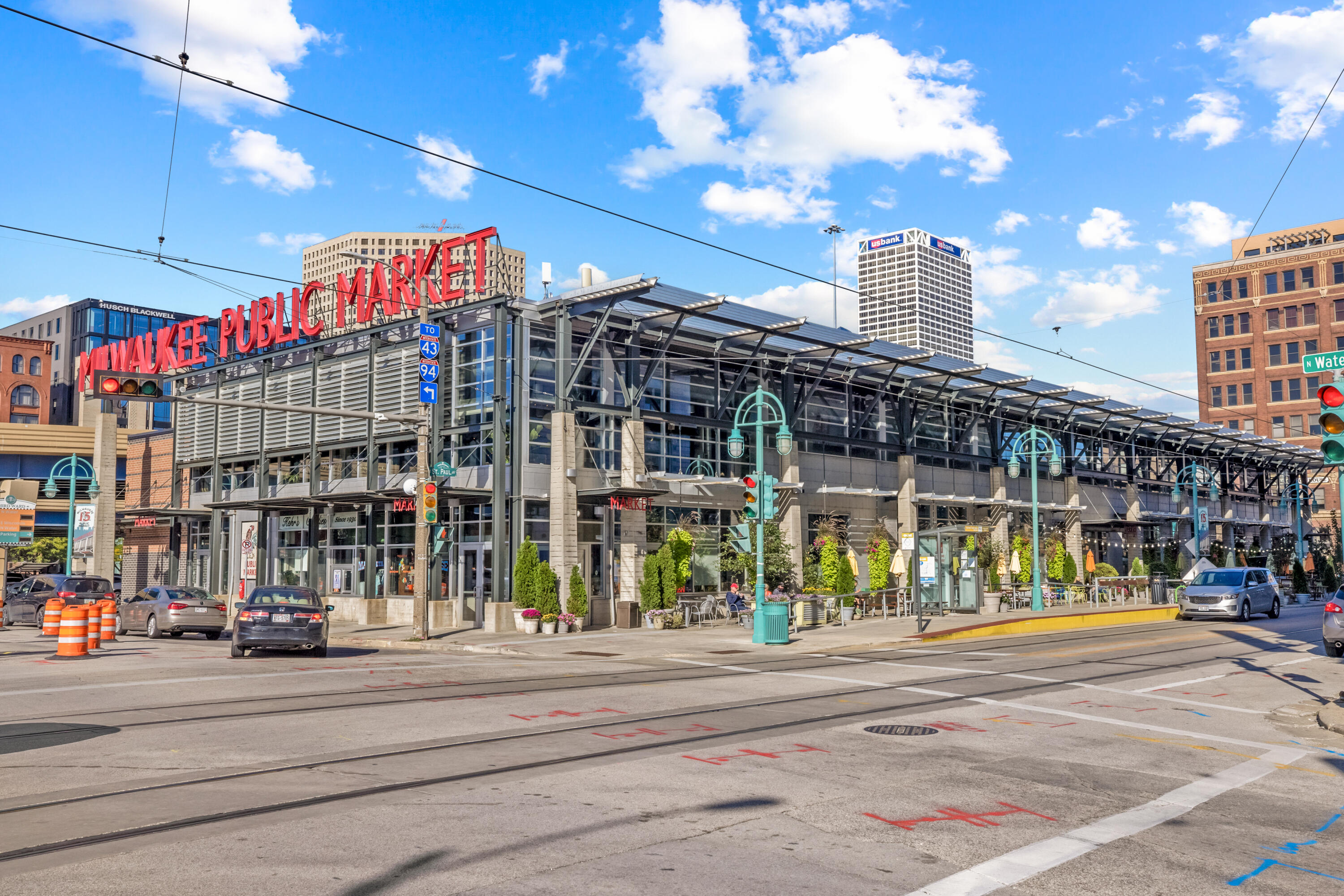 400 North Broadway, Unit 903 Milwaukee, WI 53202 - Photo 16 of 18 Milwaukee Public Market