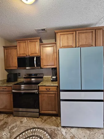 $240,000 | 5406 Cradle River Court, Indianapolis, IN 46221