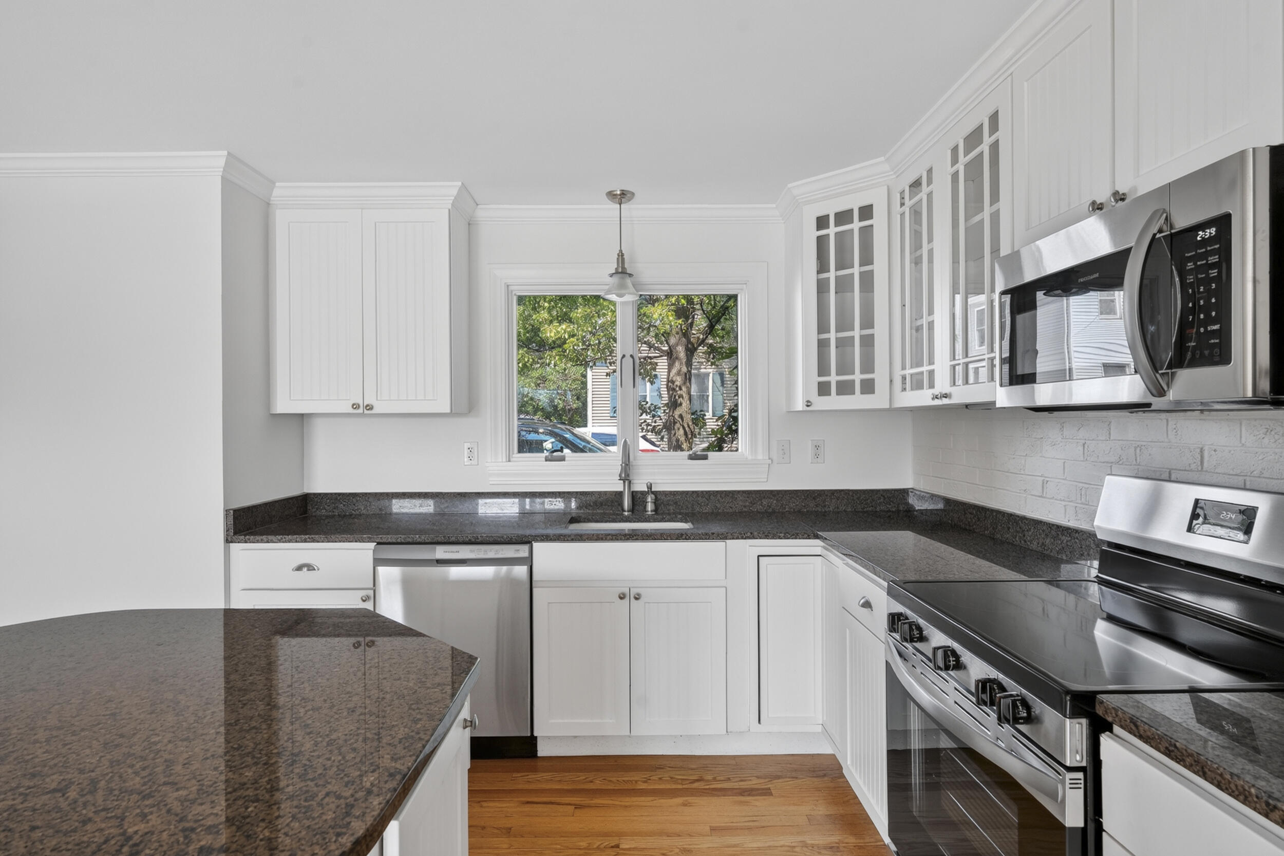 18 Ponce Street Portland, ME 04101 - Photo 11 of 32 18ponce-3