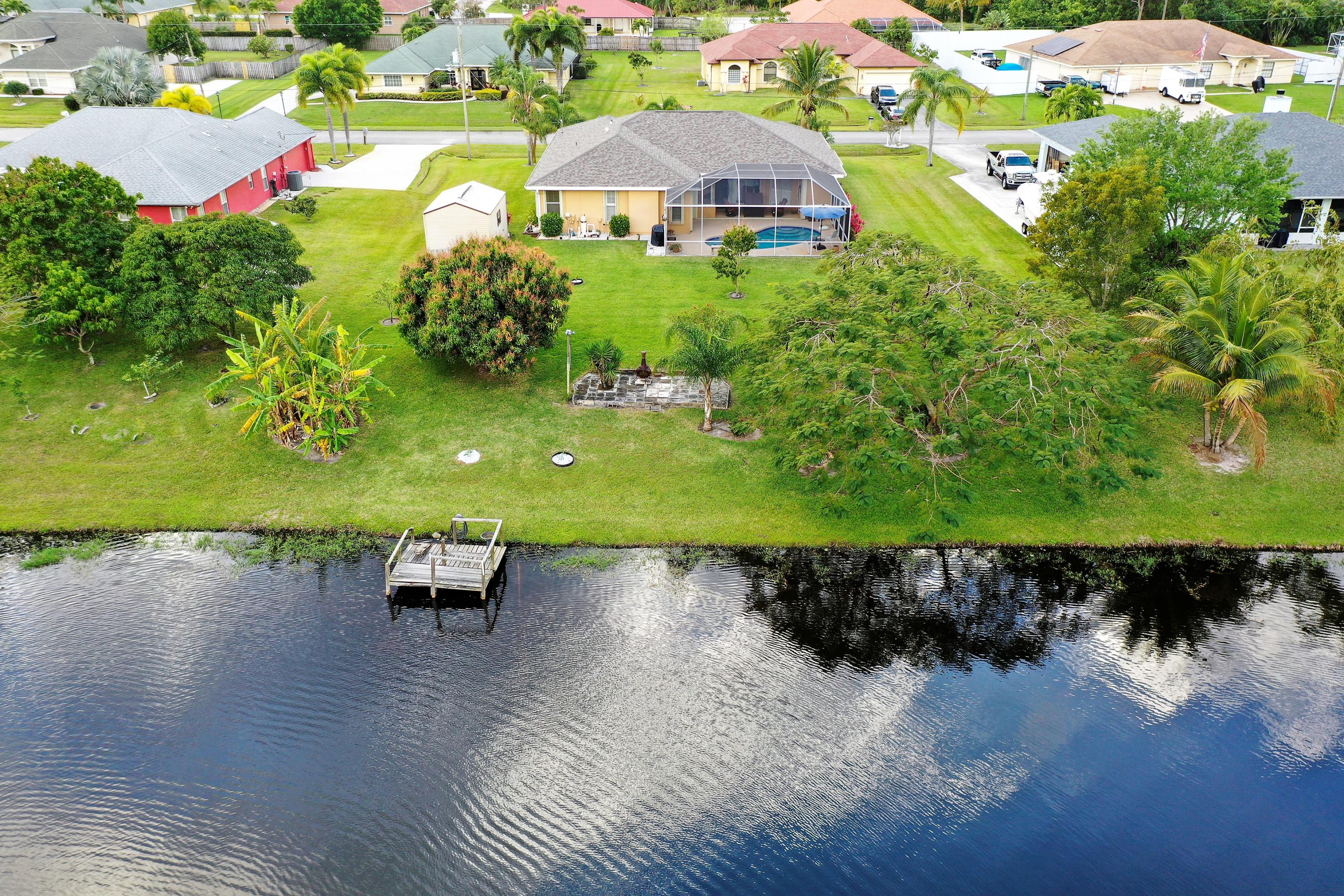 3517 Southwest Macon Road Port St. Lucie, FL 34953 - Photo 3 of 34 4895A826BE63B2B565440ABF8BABB6AA
