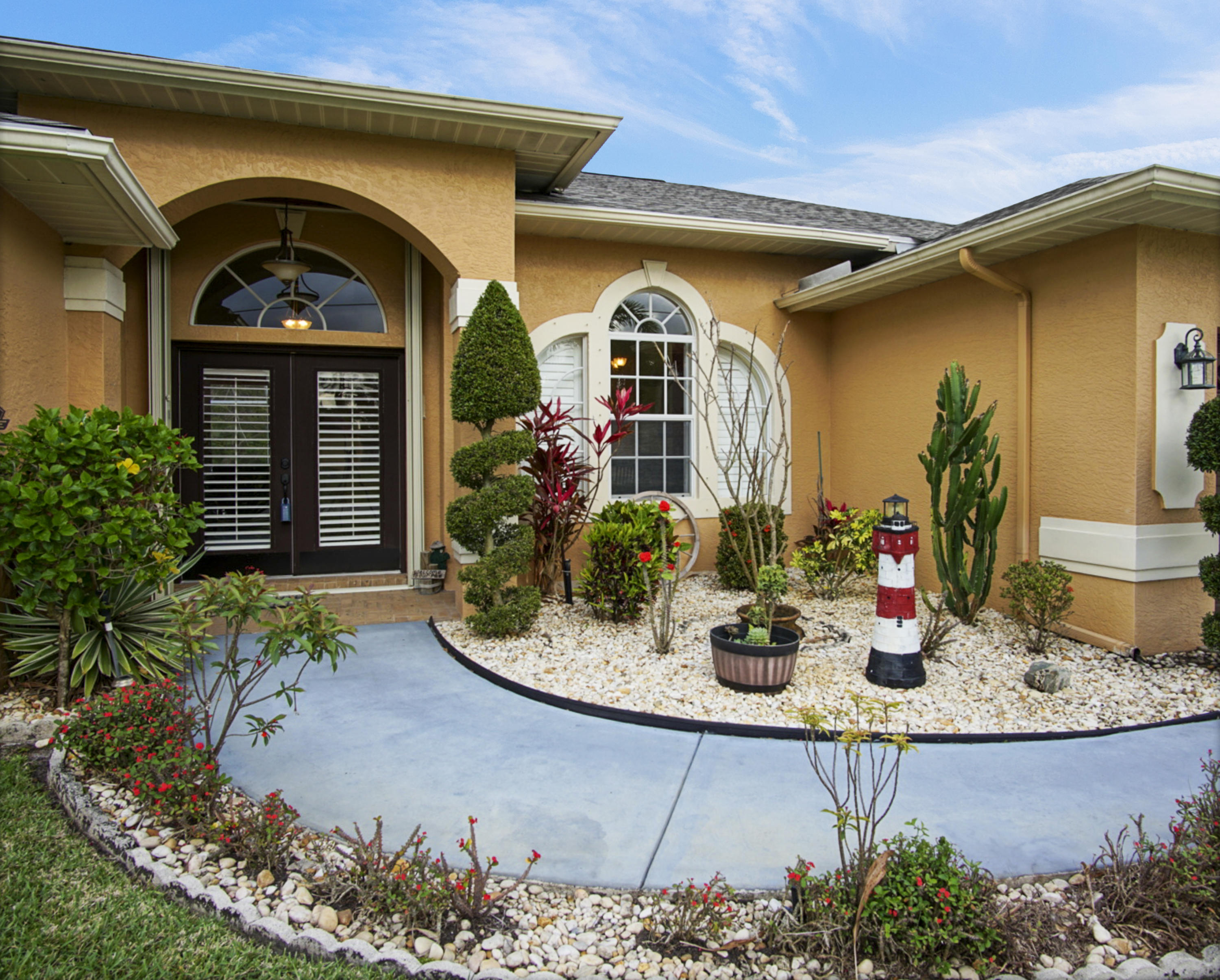 3517 Southwest Macon Road Port St. Lucie, FL 34953 - Photo 4 of 34 pict20140107_211227_1