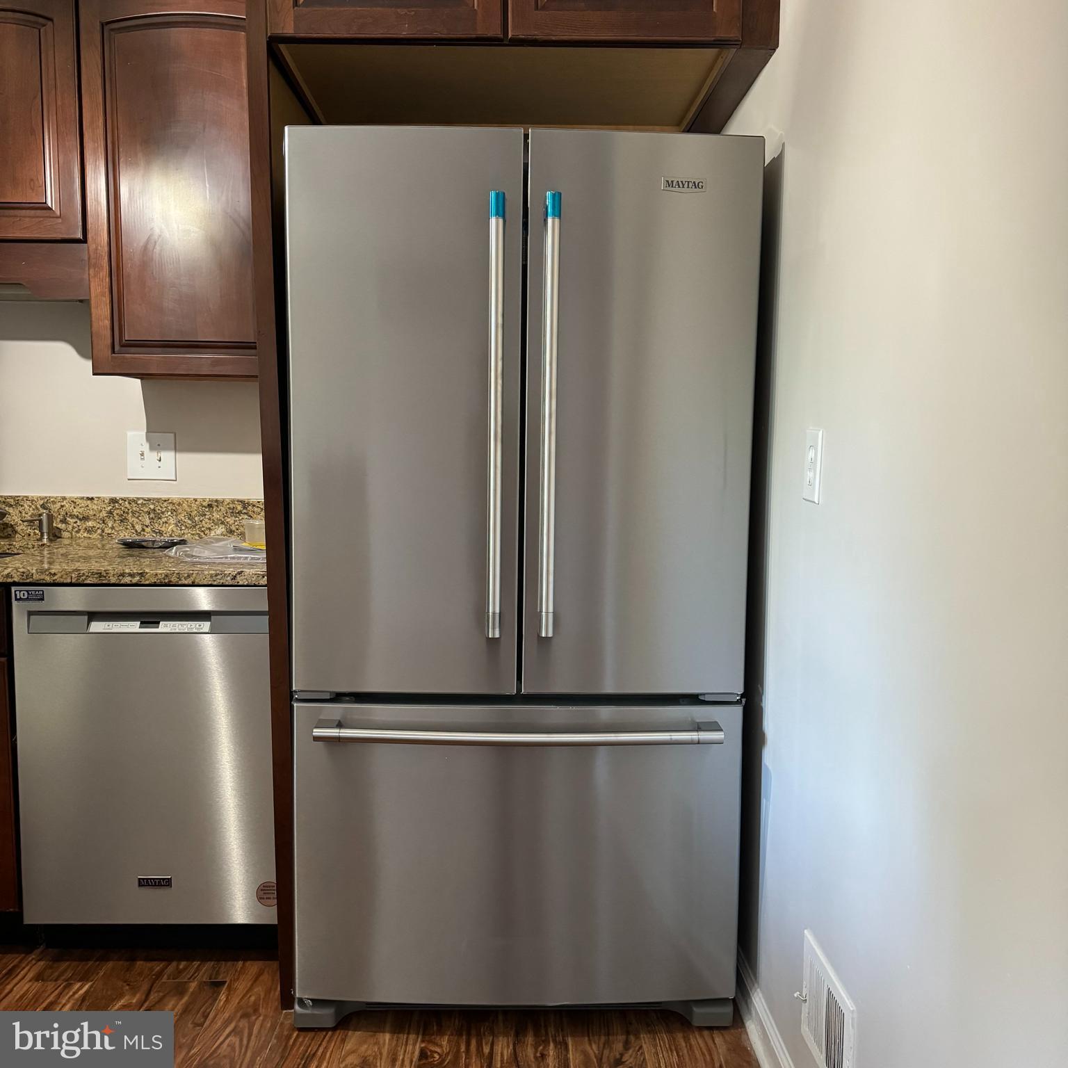 9279 Taney Road Manassas, VA 20110 - Photo 8 of 24 Recently Installed Refrigerator