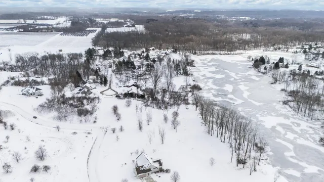 $95,000 | 2686 West Lakeland Drive, Unit 34, Berrien Springs, MI 49103