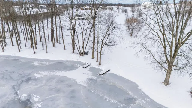 $95,000 | 2686 West Lakeland Drive, Unit 34, Berrien Springs, MI 49103