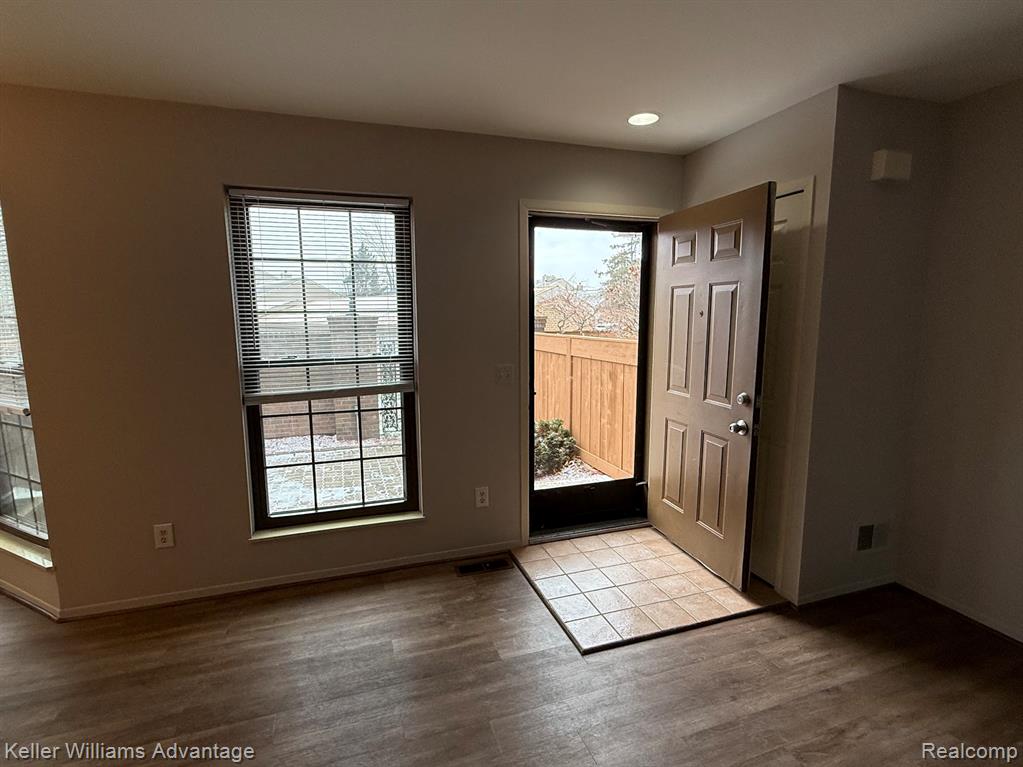 22242 Edgewater, Unit 146 Novi, MI 48375 - Photo 27 of 37