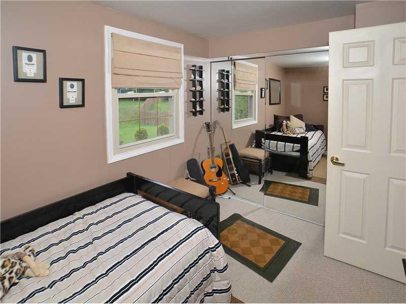 114 Castle Hill Road Monroeville, PA 15146 - Photo 19 of 23 Bedroom.