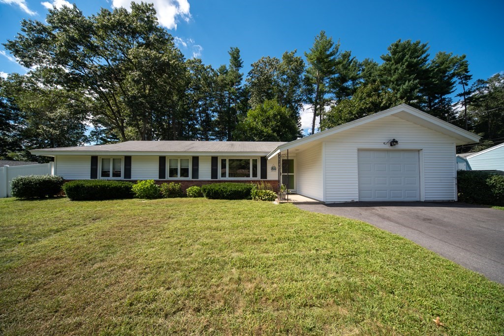 148 Nicholas Road Raynham, MA 02767 - Photo 1 of 38 Gallery Image 1