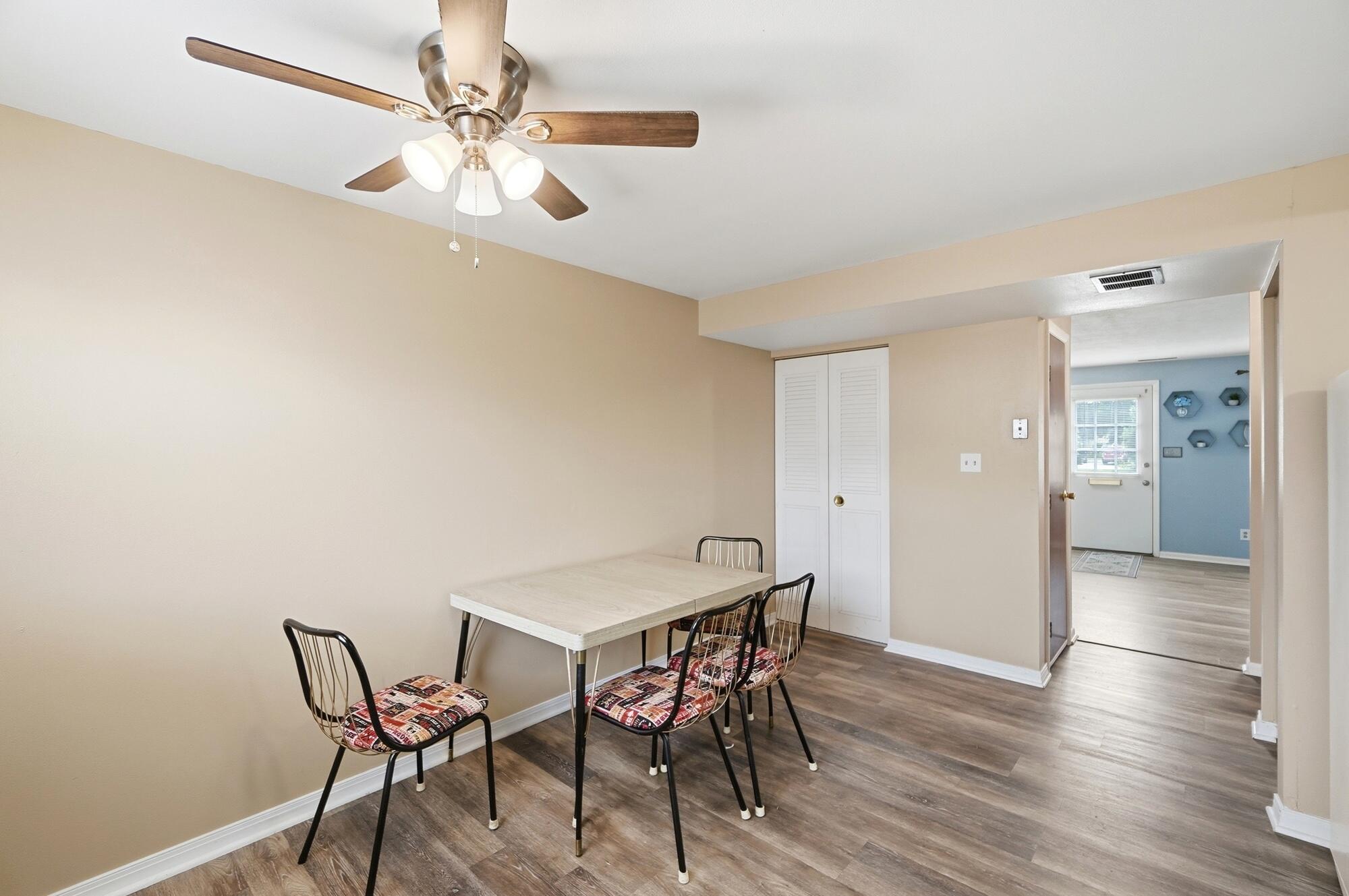 2939 Derr Road Springfield, OH 45503 - Photo 15 of 38 015