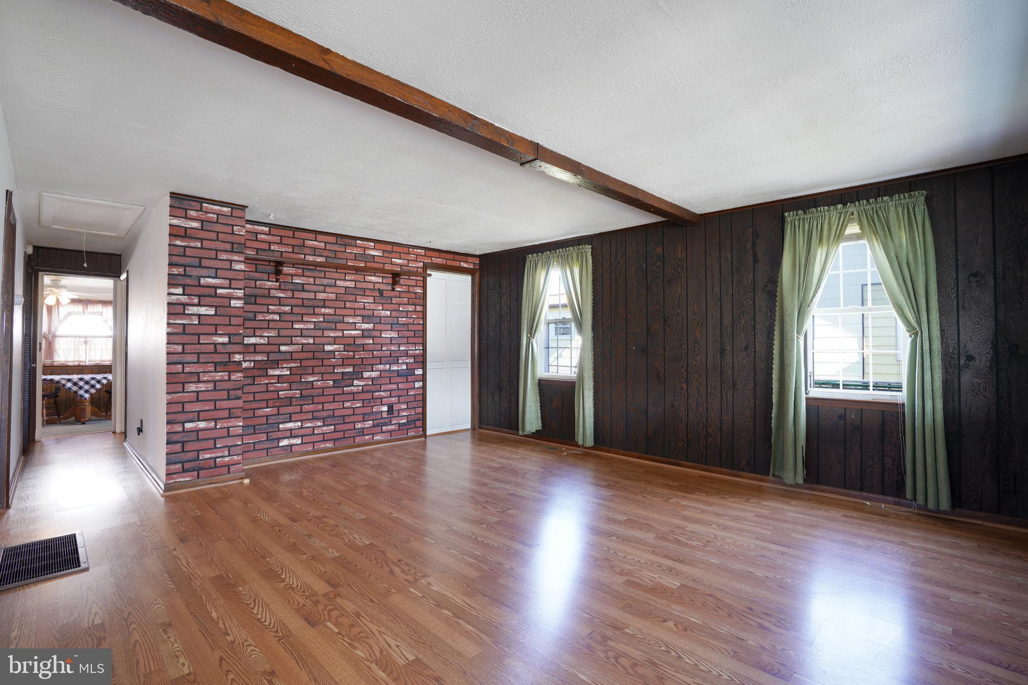 8201 Shore Road Dundalk, MD 21222 - Photo 15 of 24 Gallery Image 15