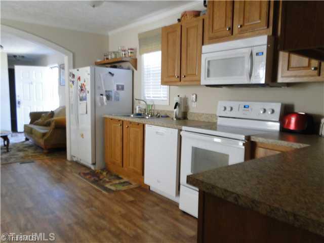 Kitchen. 