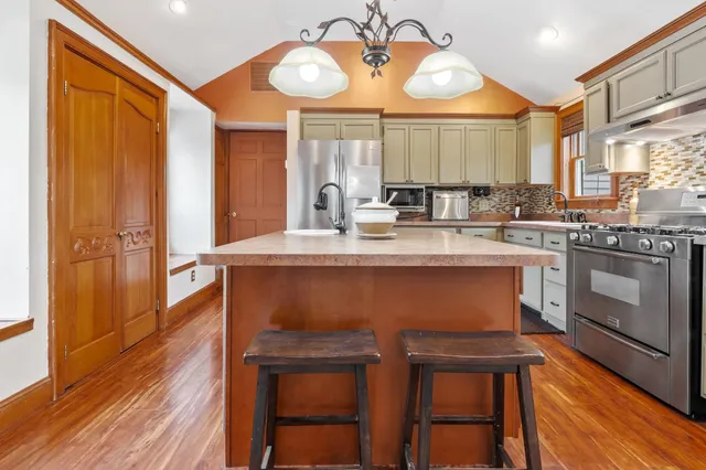 $1,300,000 | 56 Haigh Road, Brentwood, NH 03833