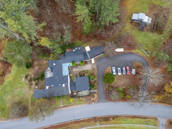 $1,300,000 | 56 Haigh Road, Brentwood, NH 03833