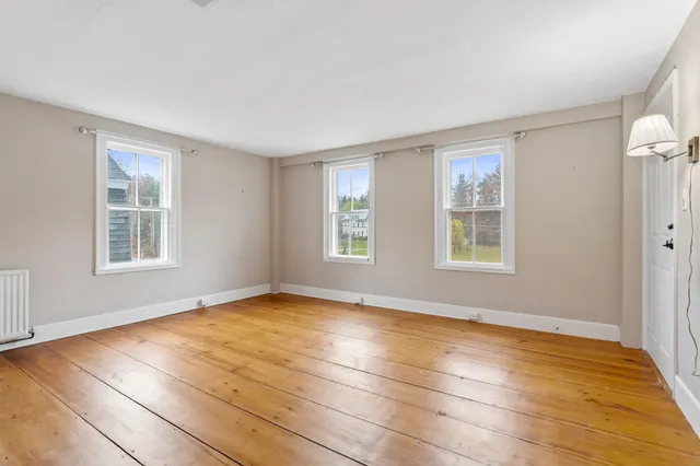 $1,300,000 | 56 Haigh Road, Brentwood, NH 03833