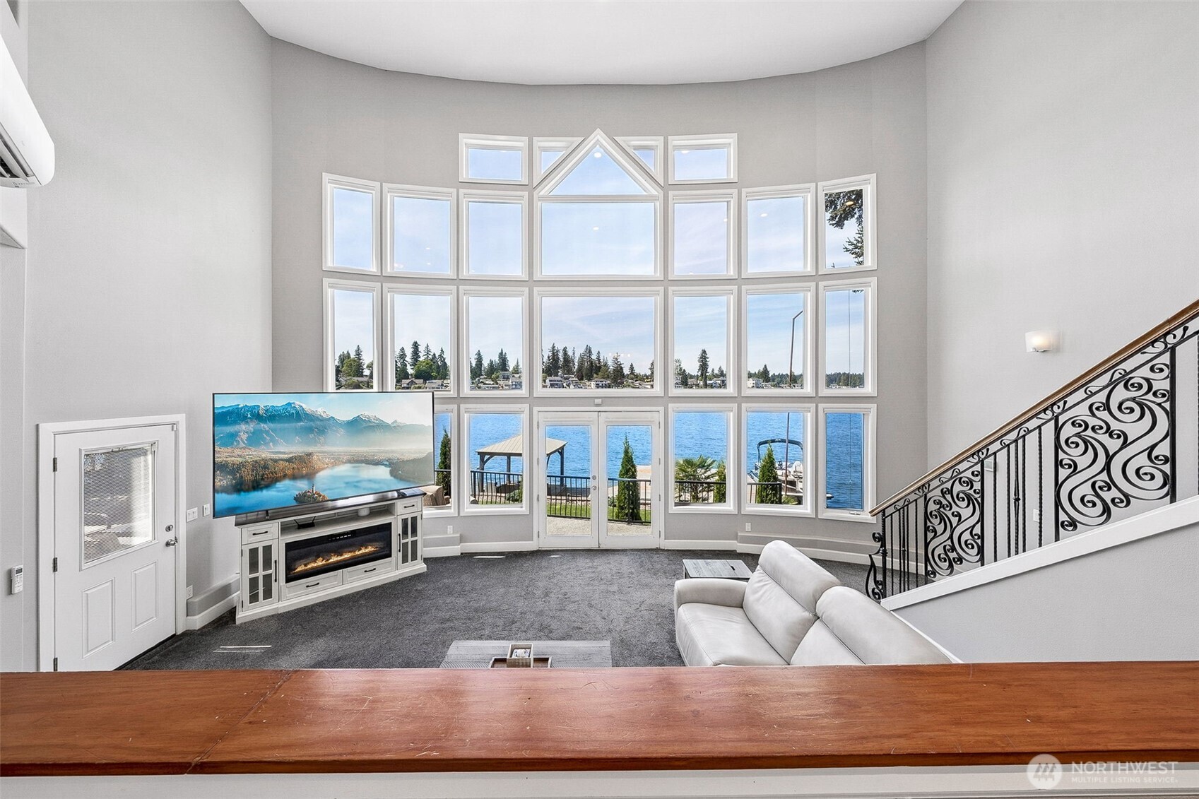 6804 Vandermark Road East Bonney Lake, WA 98391 - Photo 5 of 40