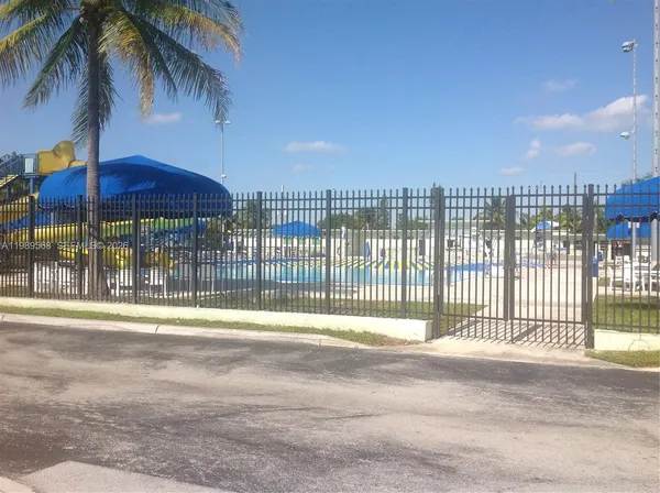 $1,799 | 2079 Northeast 167th Street, Unit 5, North Miami Beach, FL 33162