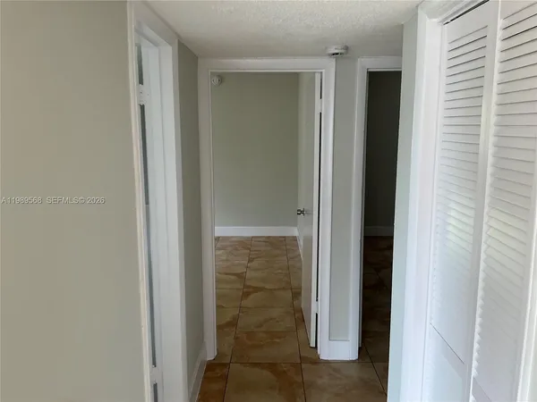 $1,799 | 2079 Northeast 167th Street, Unit 5, North Miami Beach, FL 33162