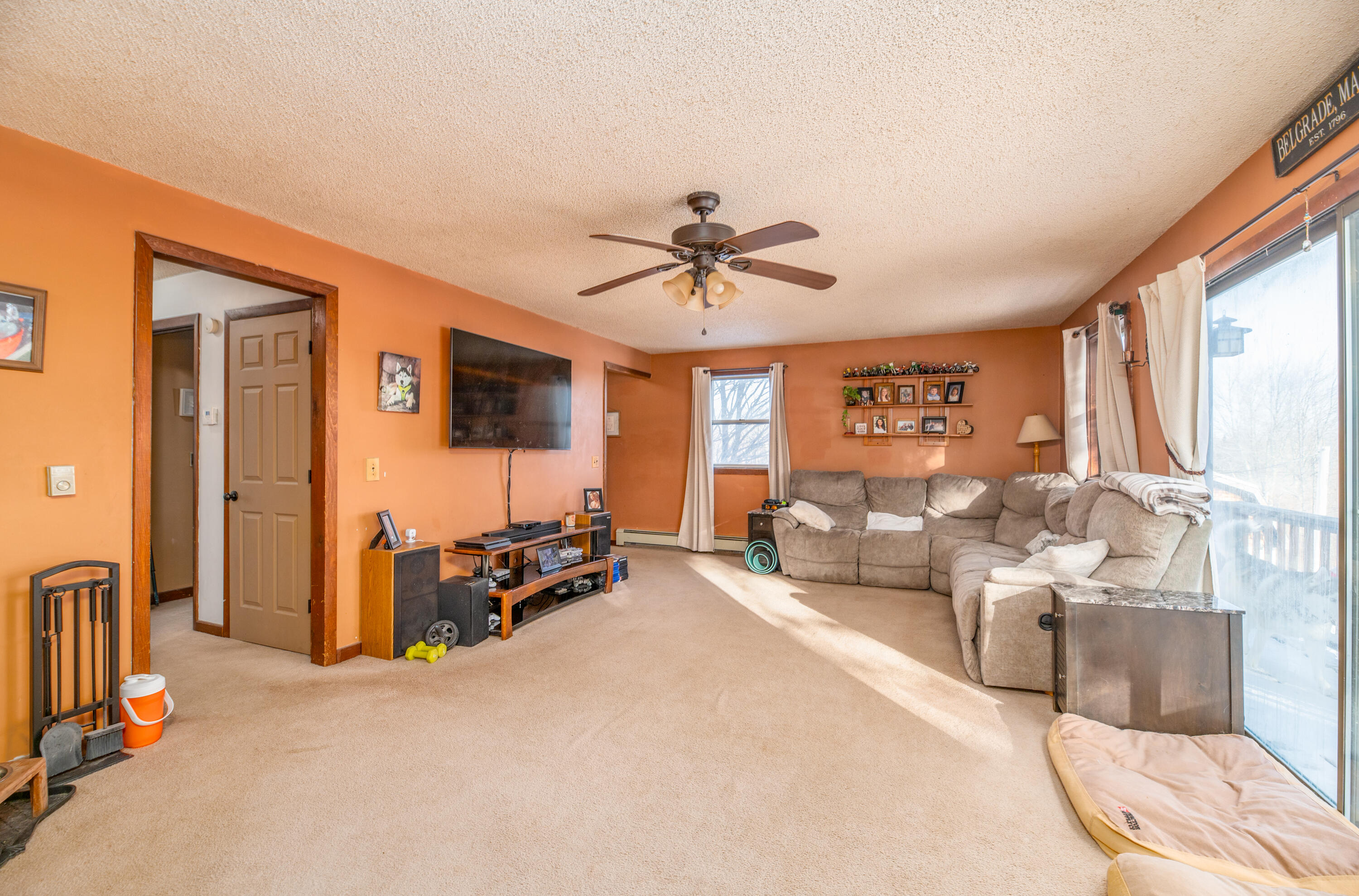 1067 Manchester Road Belgrade, ME 04917 - Photo 5 of 36 LIvingroom