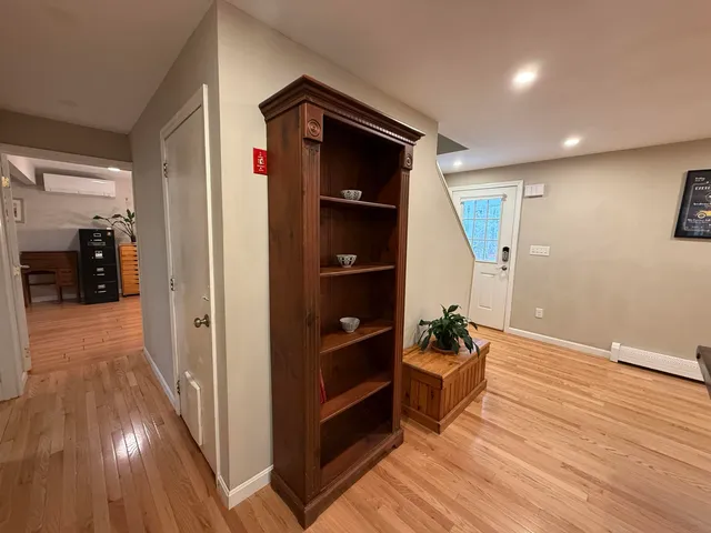 $3,200 | 4 Nelson Drive, Exeter, NH 03833