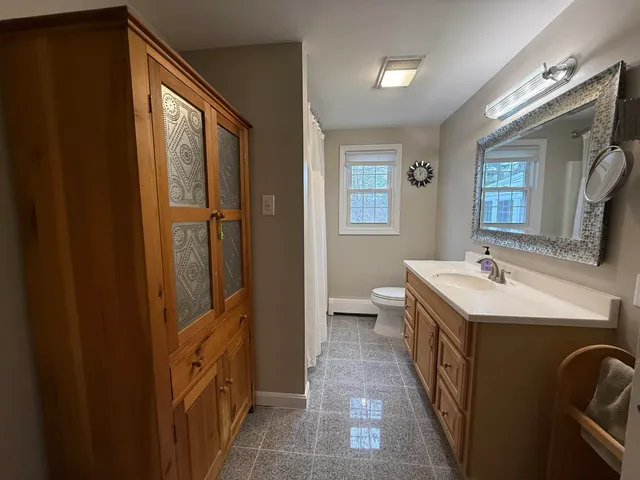 $3,200 | 4 Nelson Drive, Exeter, NH 03833