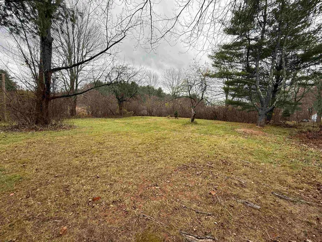 $3,200 | 4 Nelson Drive, Exeter, NH 03833