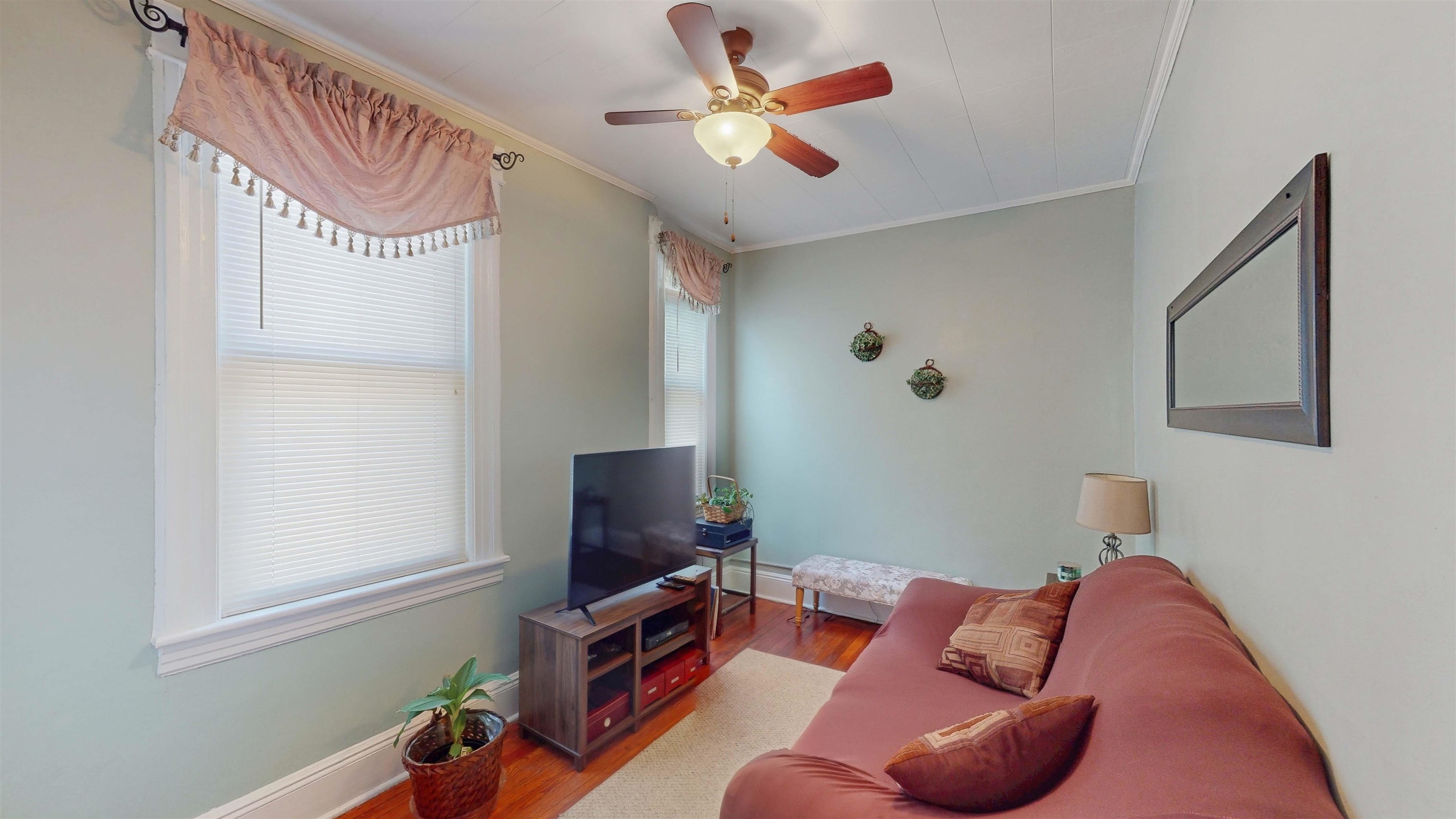 159 West 32nd Street Bayonne, NJ 07002 - Photo 29 of 47 a living room with furniture
