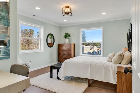 $895,000 | 3000 56th Avenue, Oakland, CA 94605