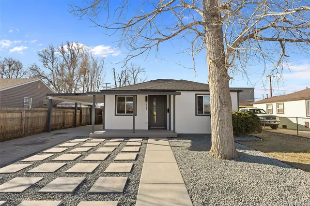 $489,900 | 5423 Saulsbury Court, Arvada, CO 80002