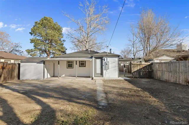 $489,900 | 5423 Saulsbury Court, Arvada, CO 80002