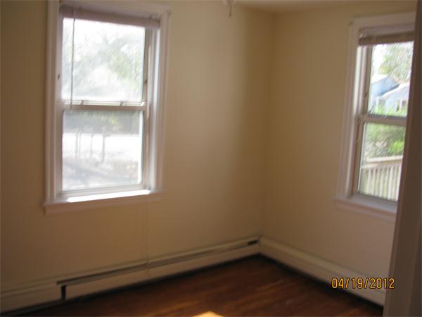 25 Friendship Road Boston, MA 02136 - Photo 3 of 8 Gallery Image 3